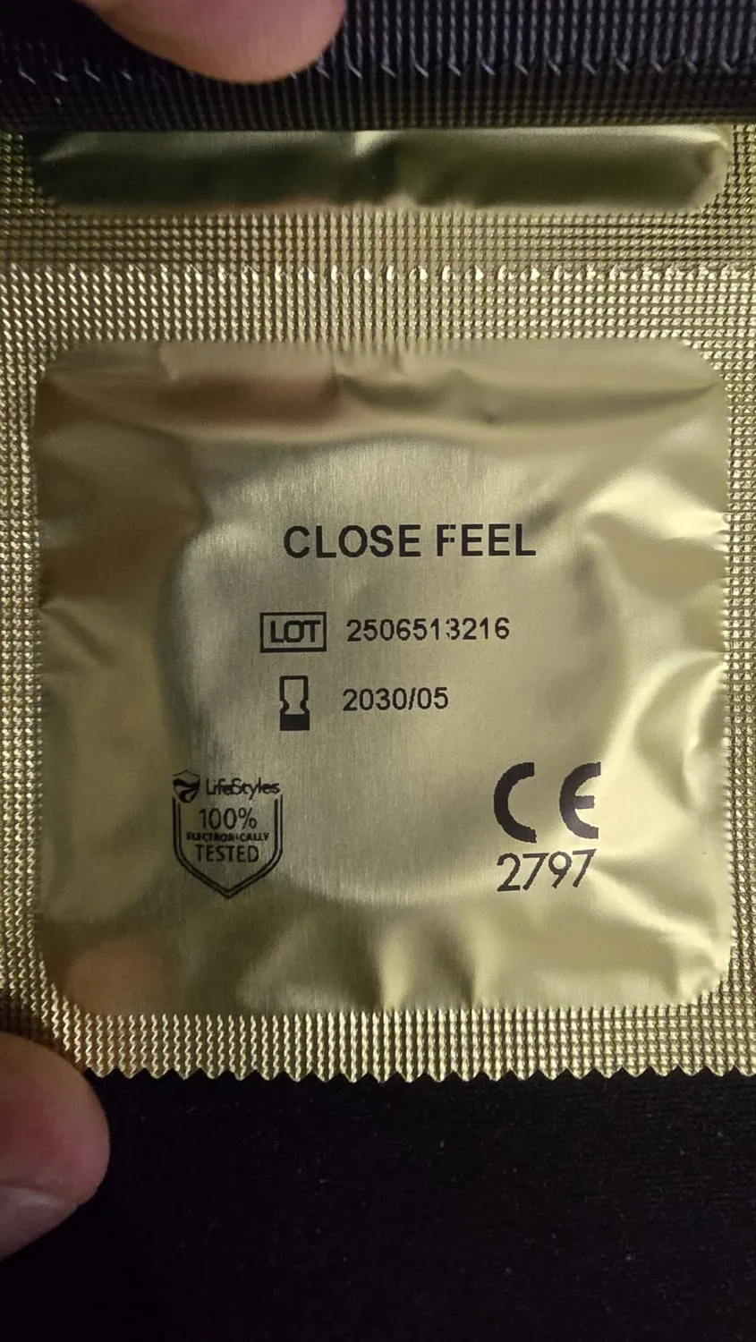 SKYN Close Feel préservatifs sans latex 10 51 mm