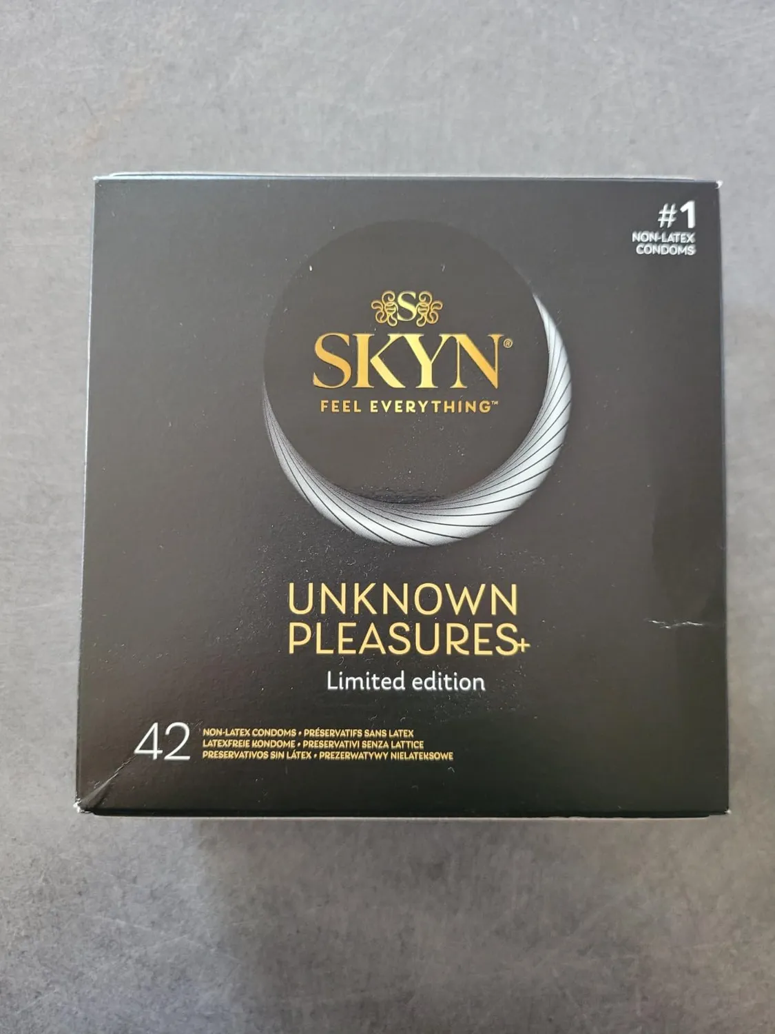 SKYN Unknown Pleasures préservatifs x42 assortiment sans latex