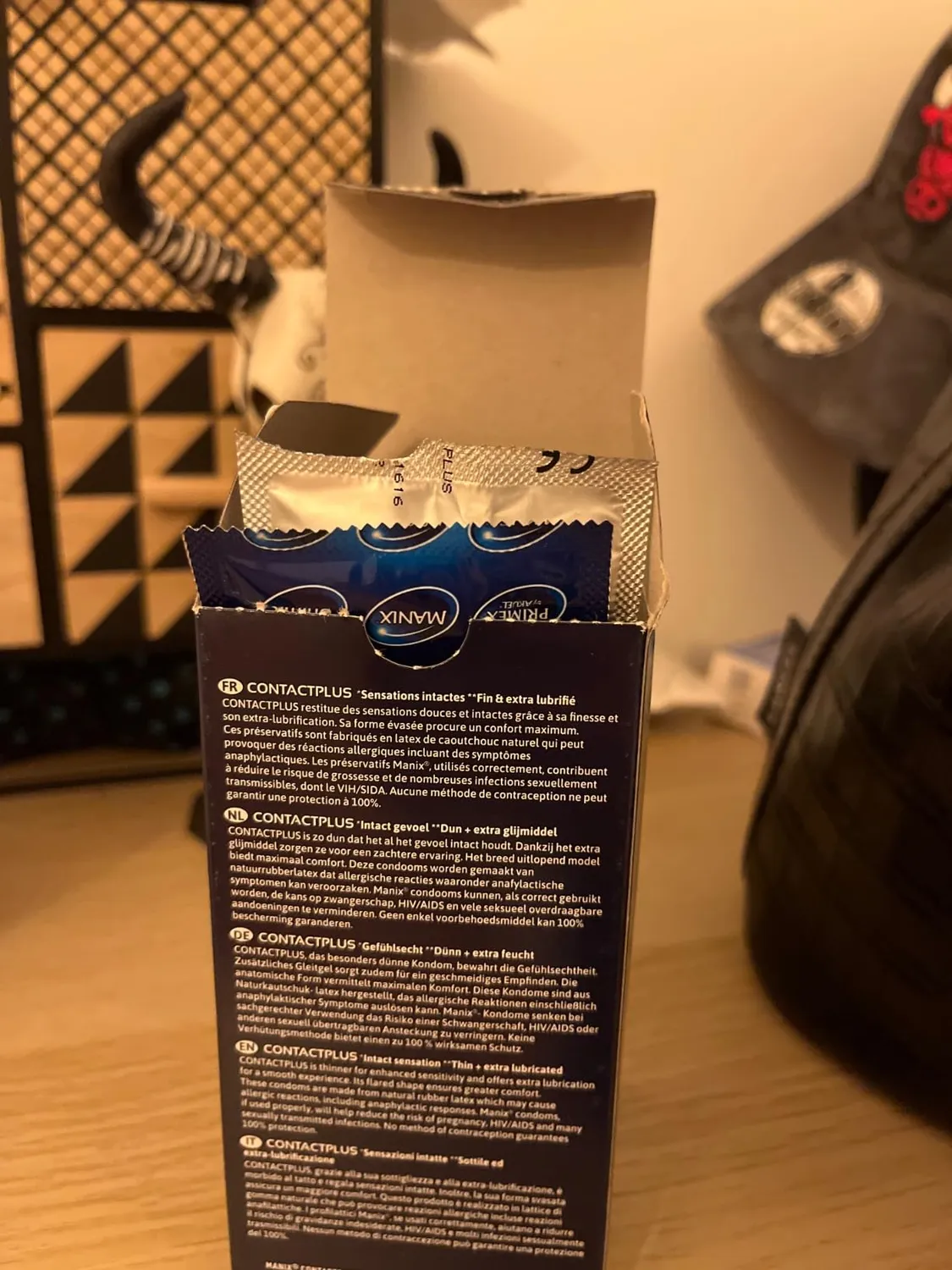 Manix Contact Plus préservatifs boîte de 12 fins